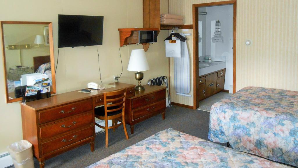 Budget Inn Long Prairie Chambre photo