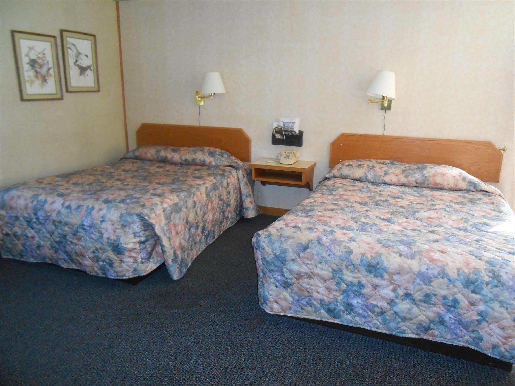 Budget Inn Long Prairie Extérieur photo